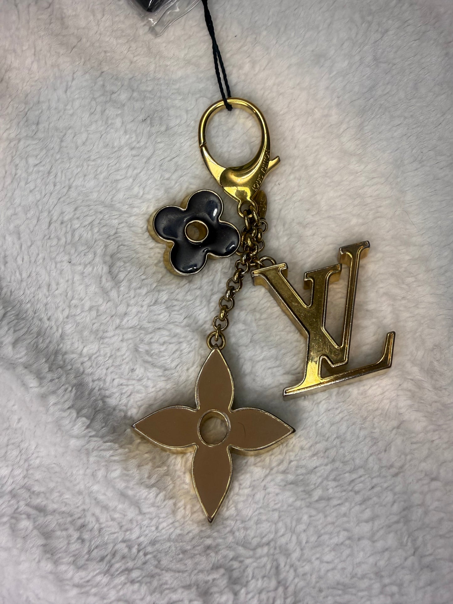 1443. Louis Vuitton Fleur de Monogram Bag Charm
