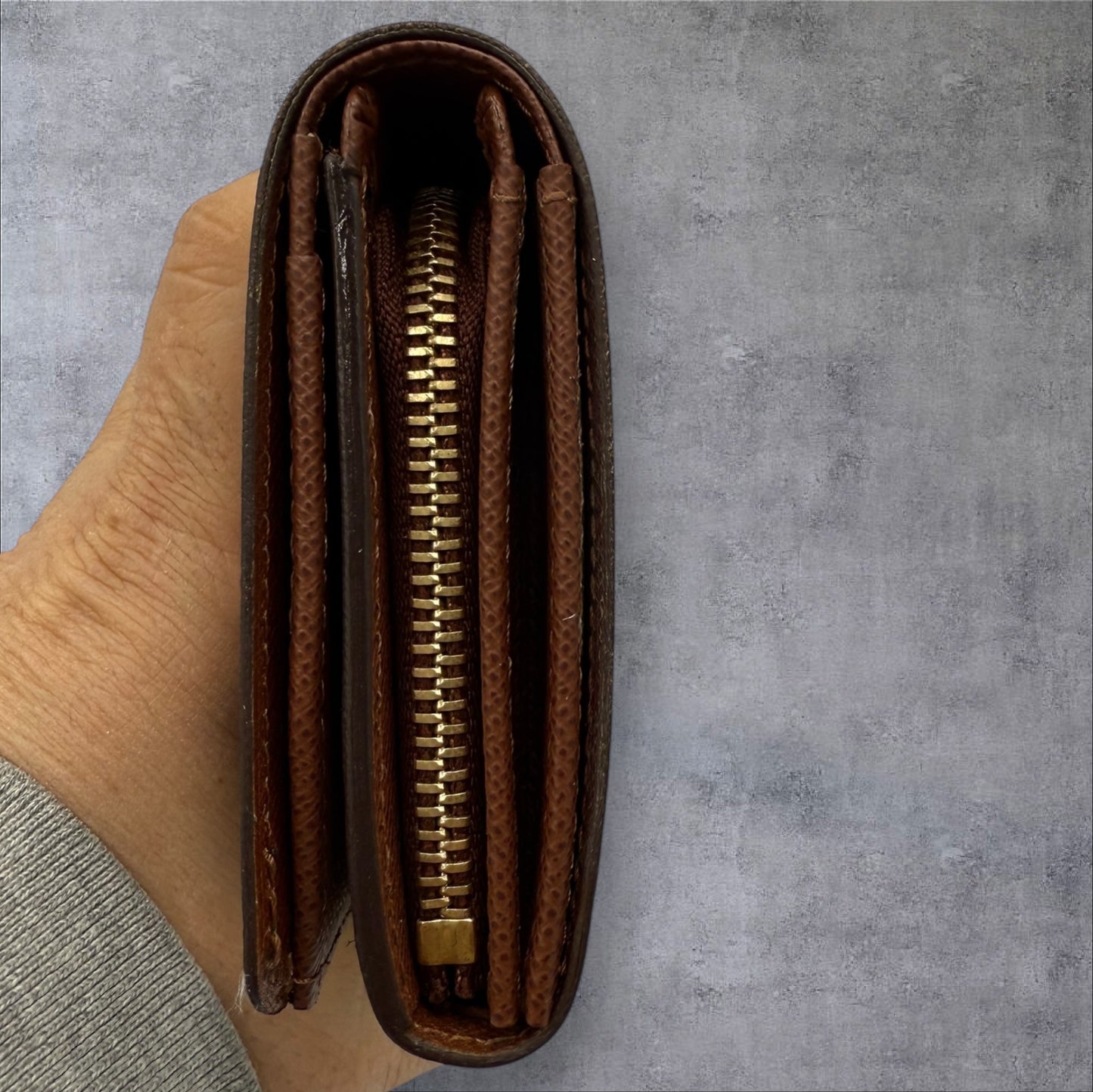 342. Louis Vuitton Monogram Tresor Wallet