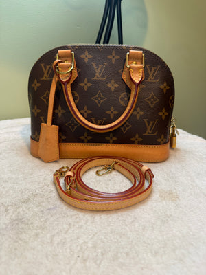 1601. Louis Vuitton Monogram Alma BB