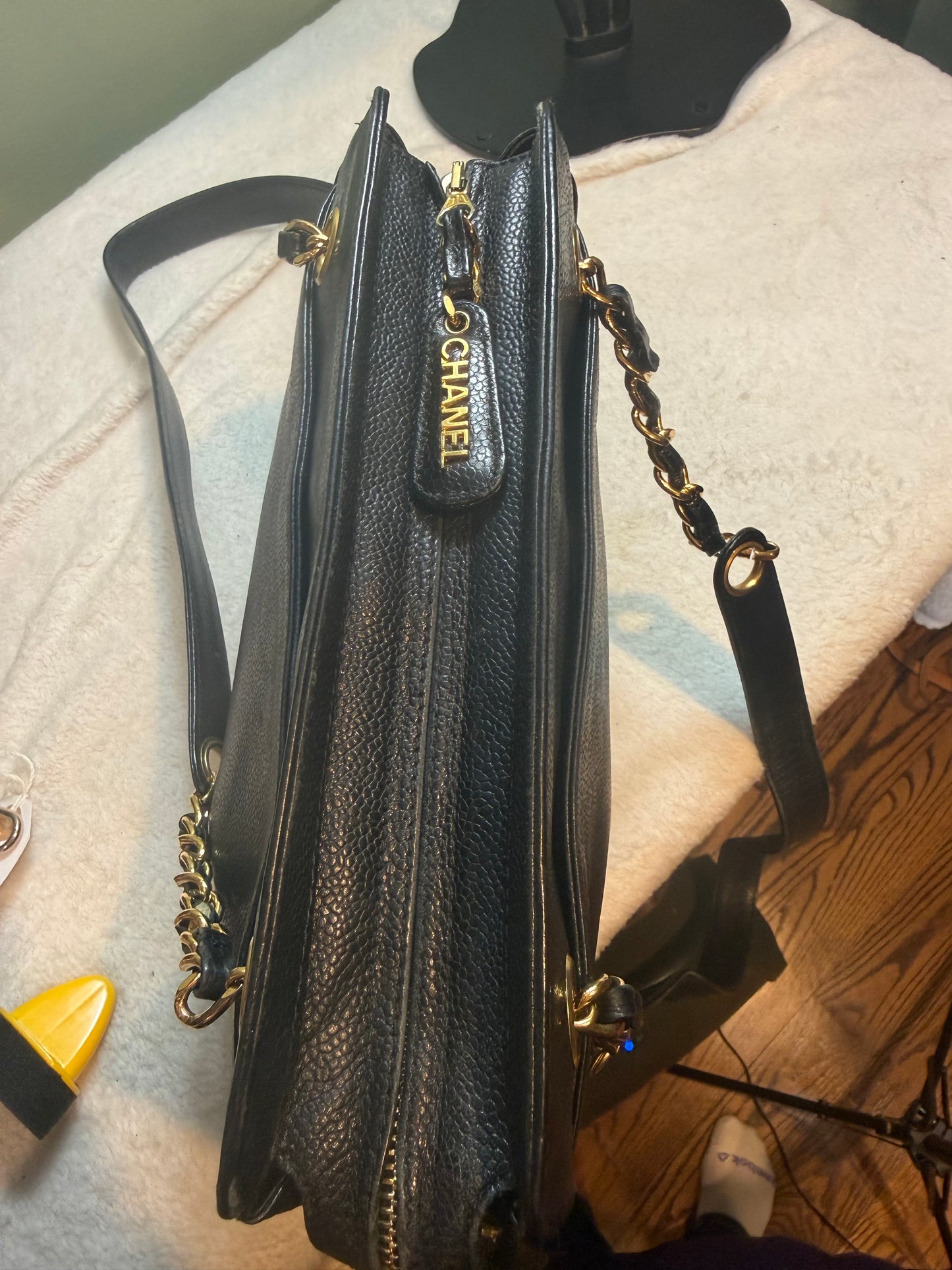 499. Chanel Caviar Small Tote Series 4