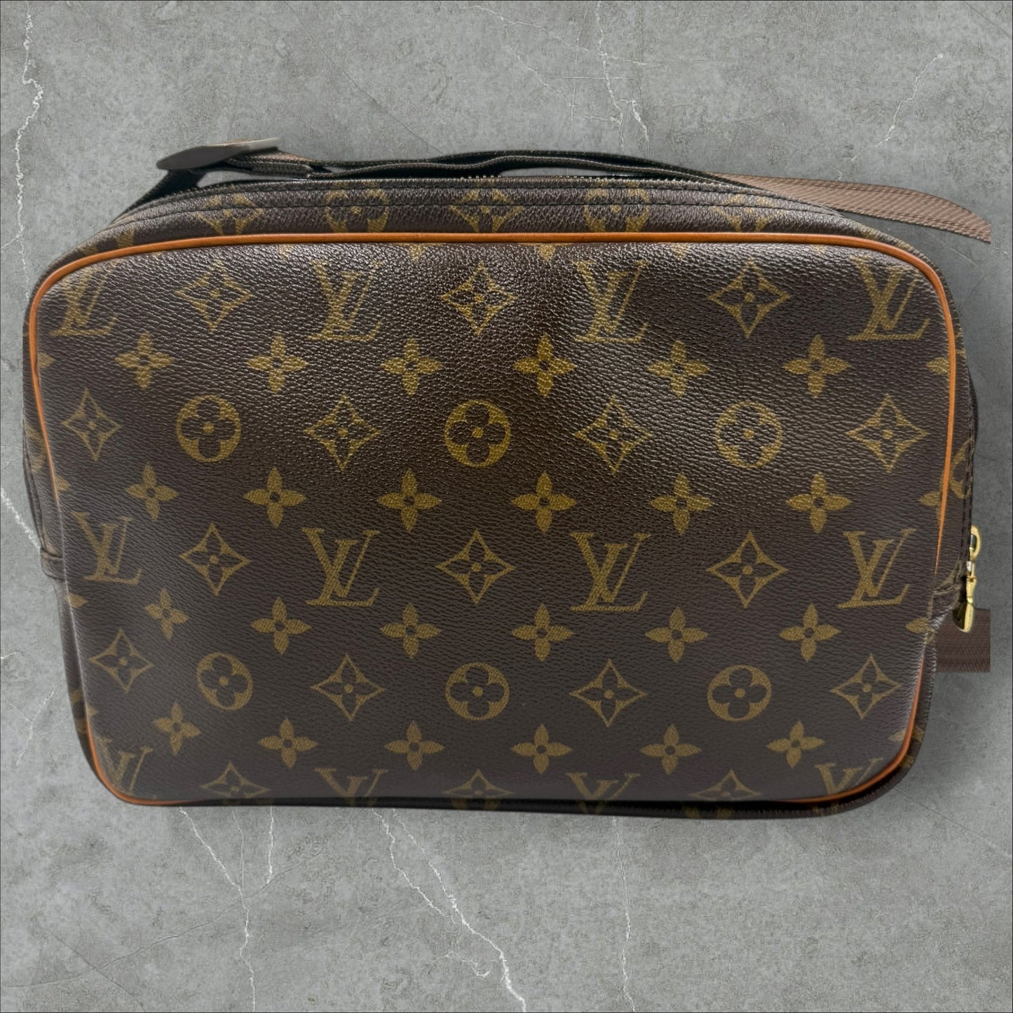 299. Louis Vuitton Monogram Reporter MM Unisex Bag