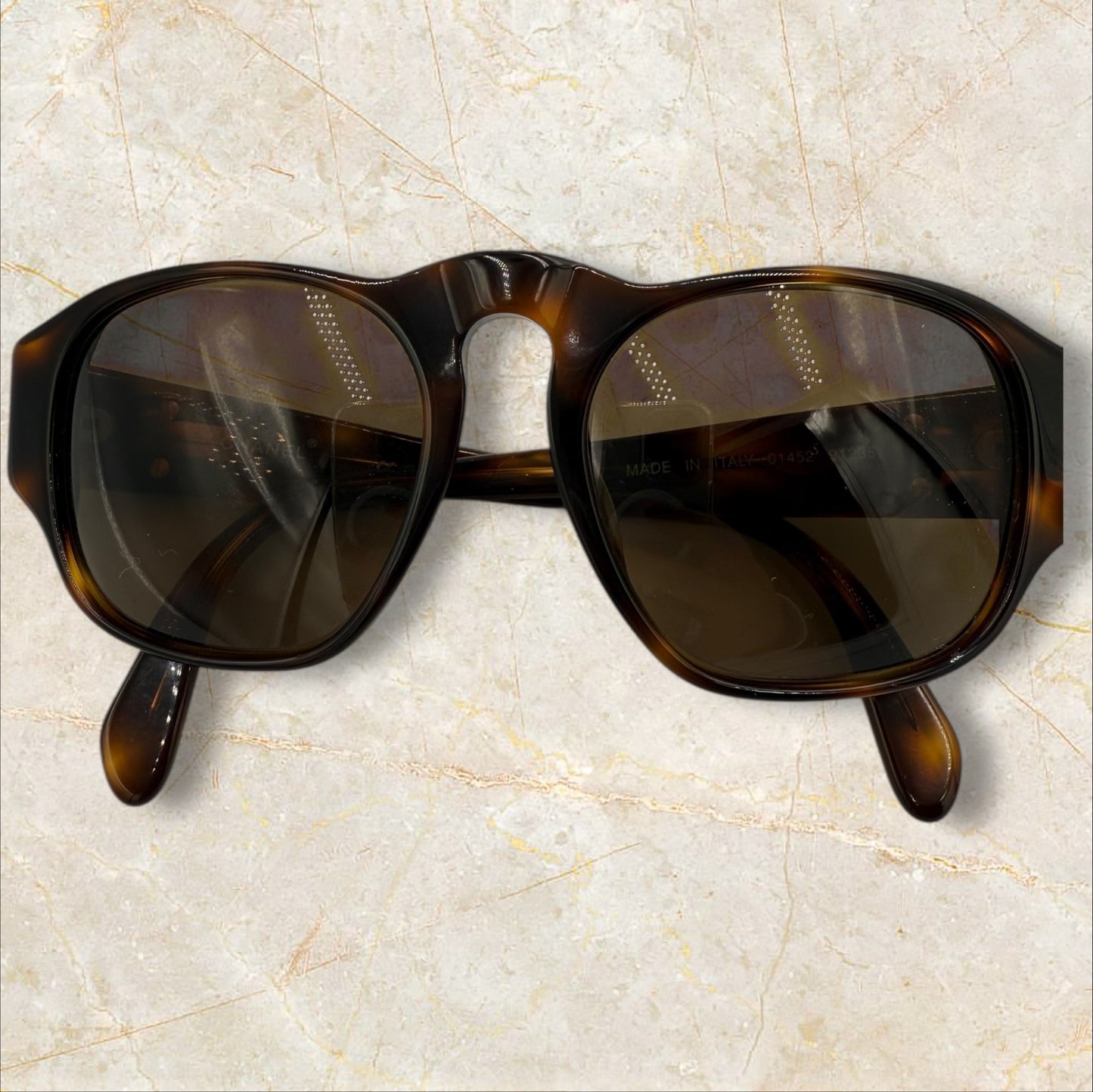 Chanel Coco Mark Brown Tortoise Shell Vintage Sunglasses with box