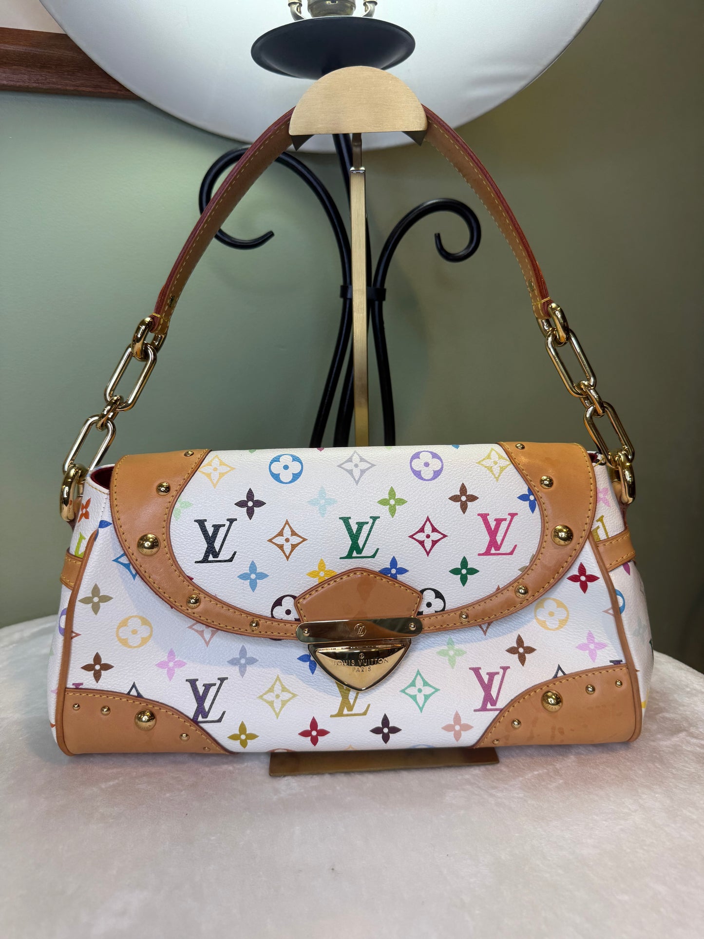 1837. Louis Vuitton White Multicolor Beverly MM