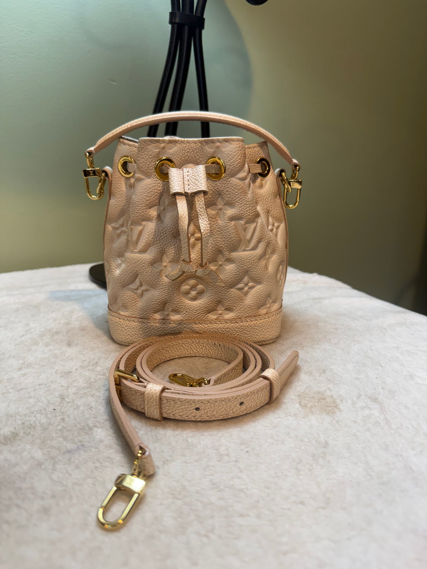 1637. Louis Vuitton Summer Stardust Beige Empriente Nano Noe