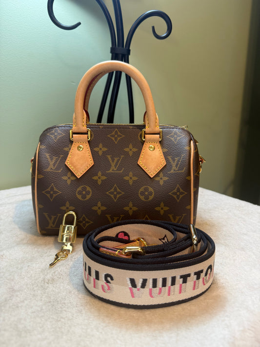 1667. Louis Vuitton Monogram Speedy 20 Bando