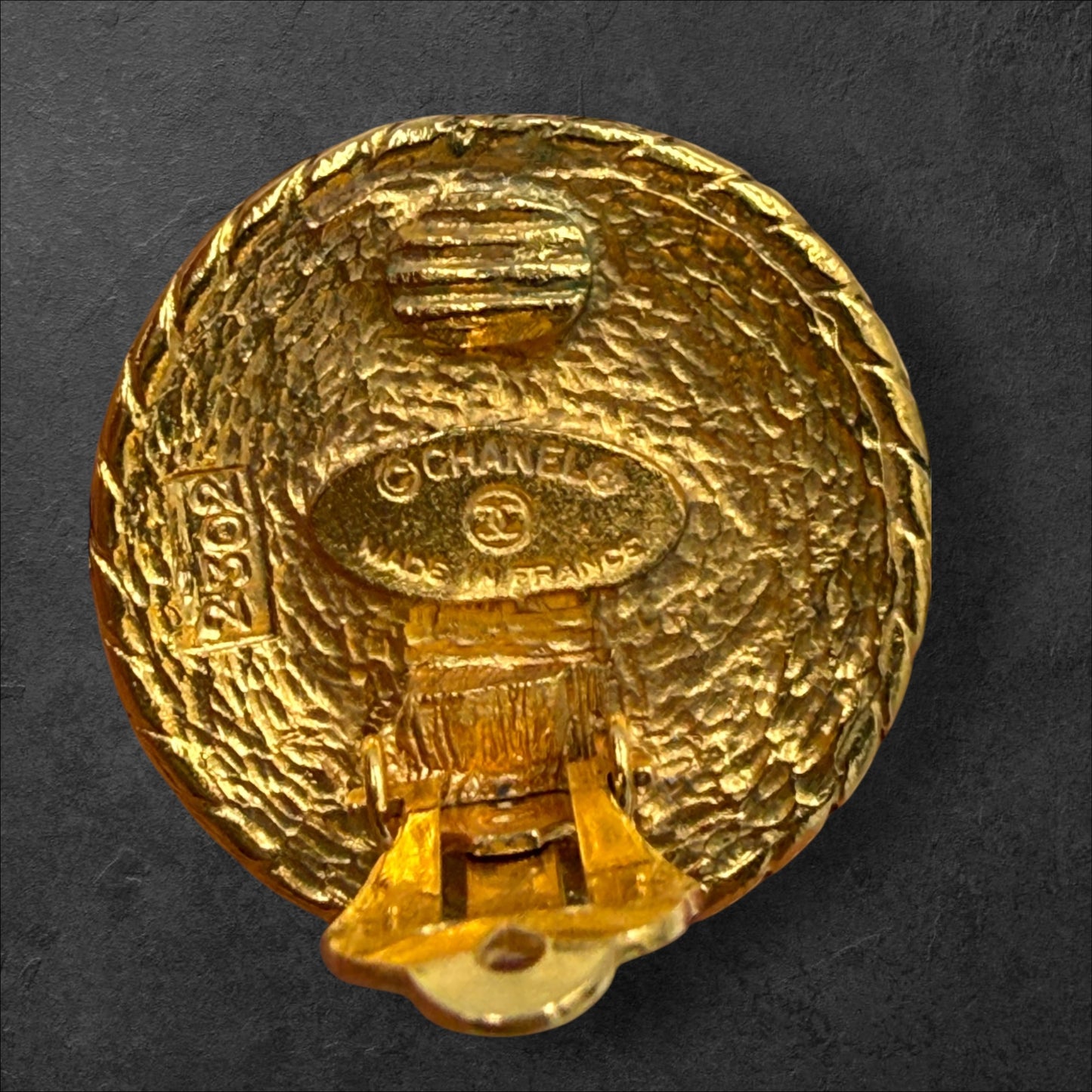 412. Chanel Vintage 24K Gold Plated faux pearl clip on Earrings