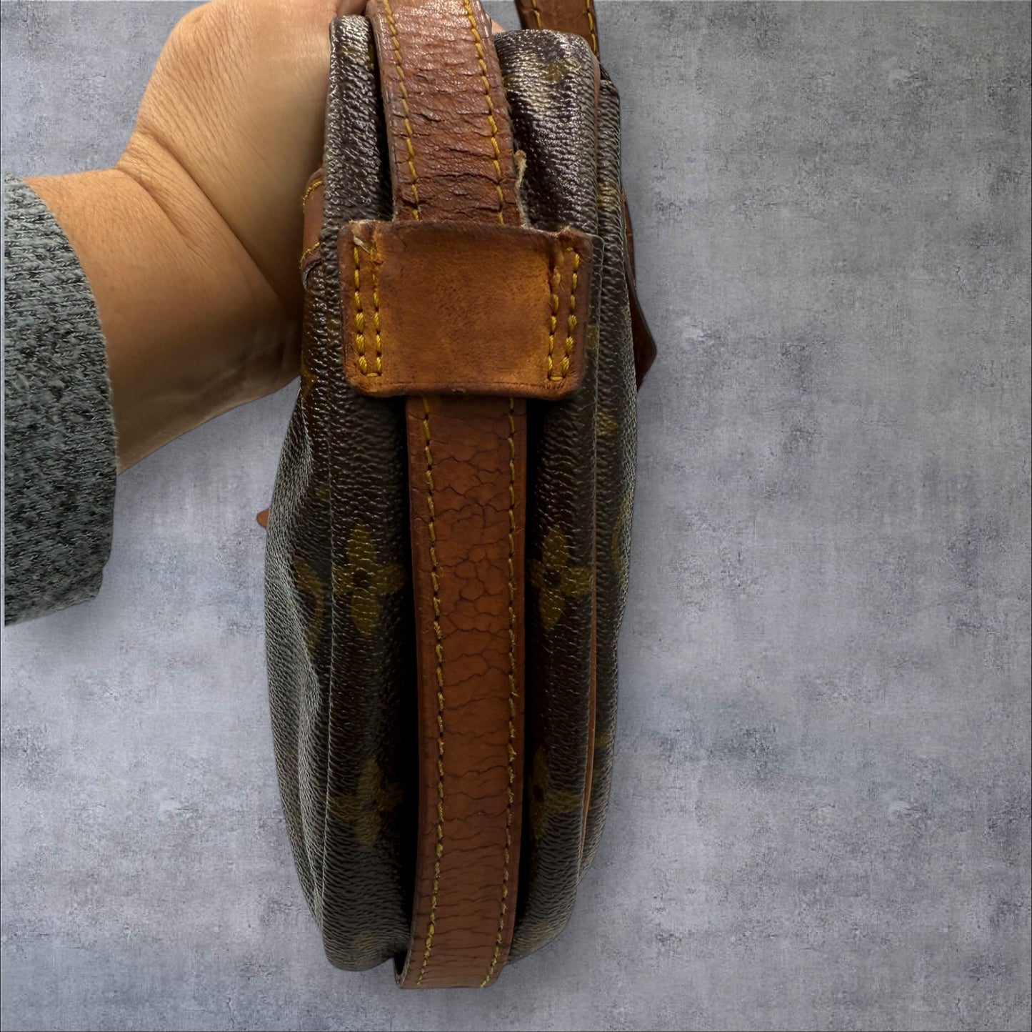 320. Louis Vuitton Jeune Fille MM Crossbody Bag