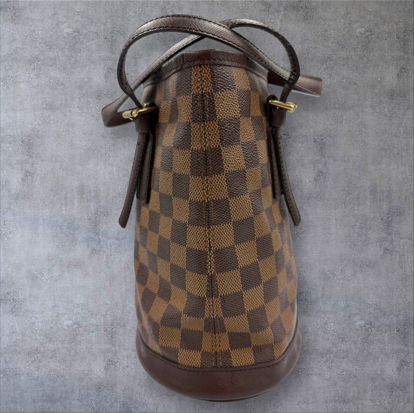 274. Louis Vuitton Damier Ebene Bucket Bag PM