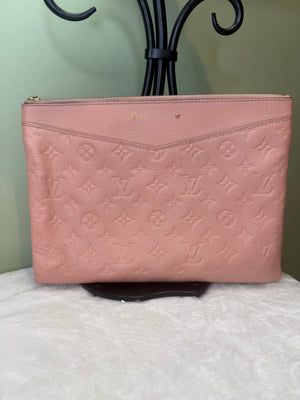 1836. Louis Vuitton Pink Empriente Daily Pouch