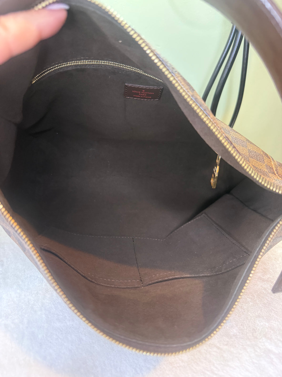 2029. Louis Vuitton Damier Ebene Portobello PM