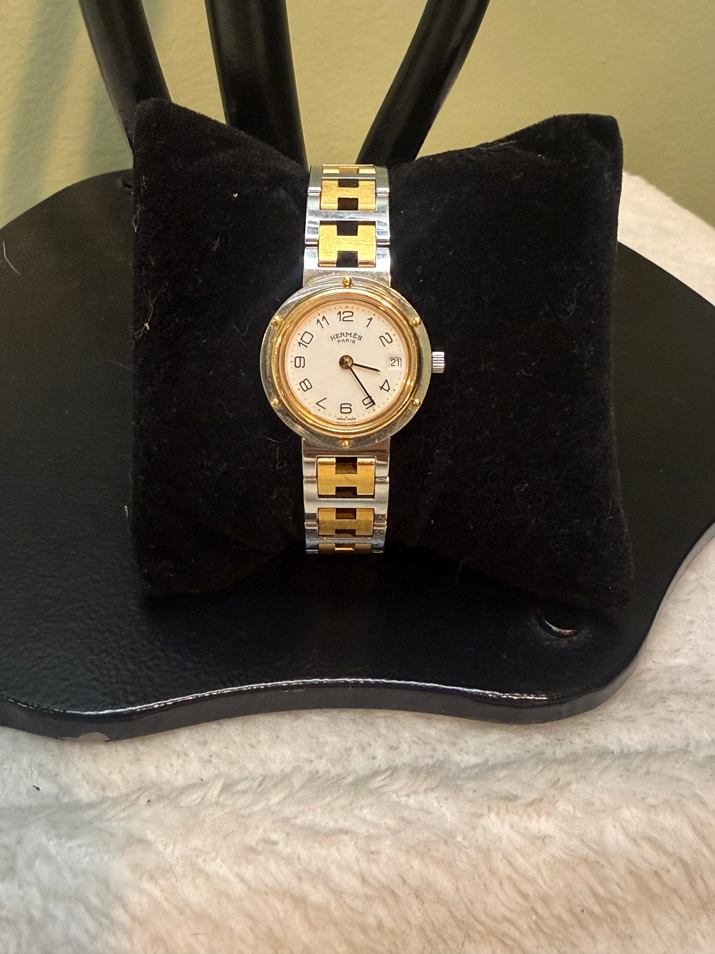 1653. Hermes Two Toned Clipper Watch
