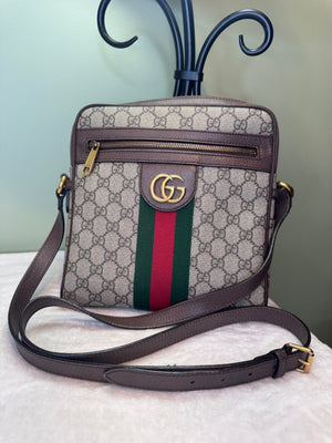 1829. Gucci GG Supreme Ophidia Messenger Bag
