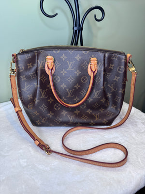 1728. Louis Vuitton Monogram Turenne PM