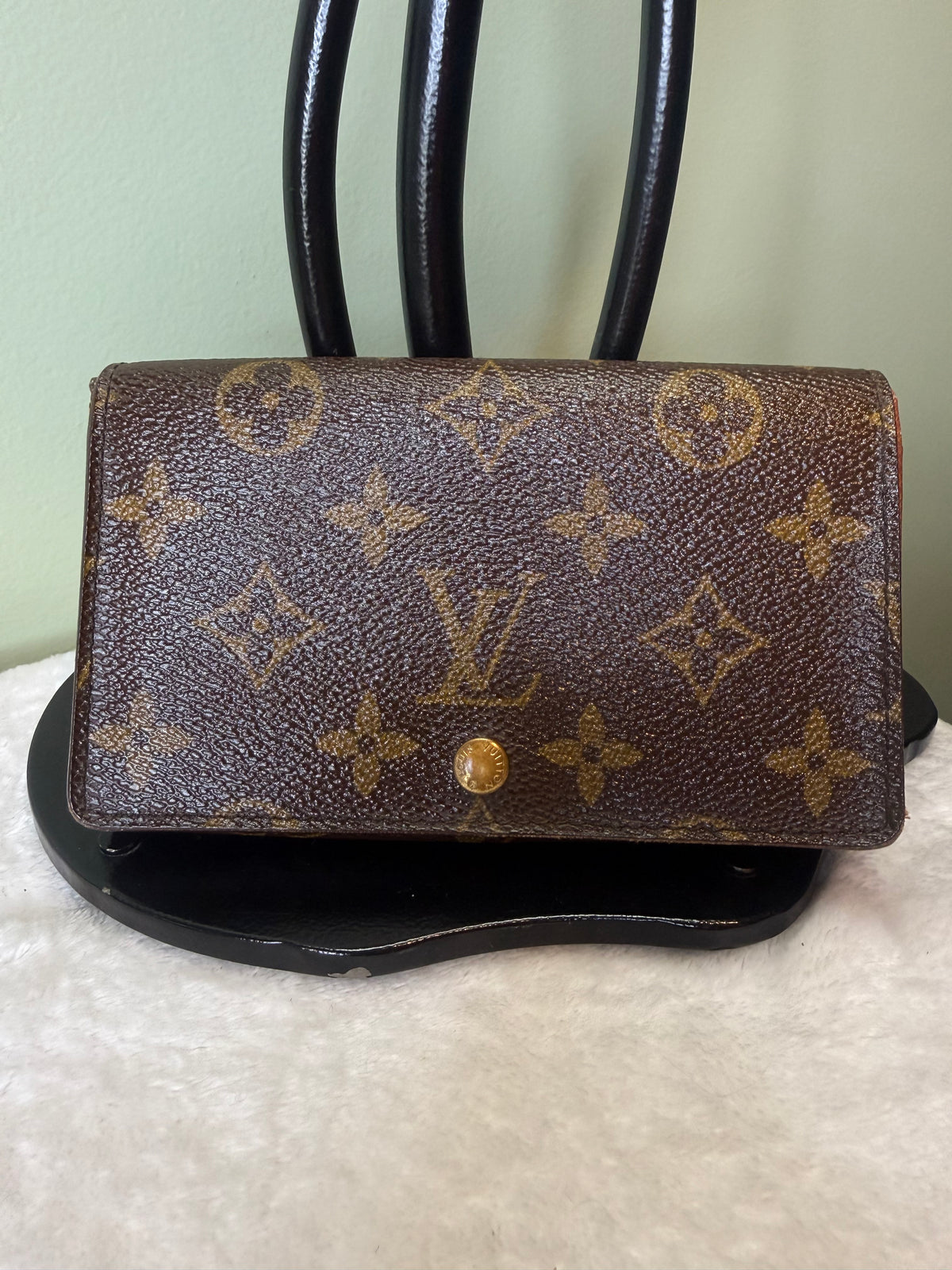 2019. Louis Vuitton Monogram Porte-Tresor Compact Wallet