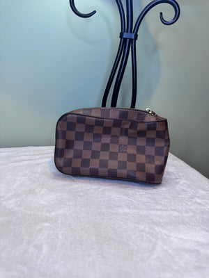 1862. Louis Vuitton Damier Ebene Geronimo