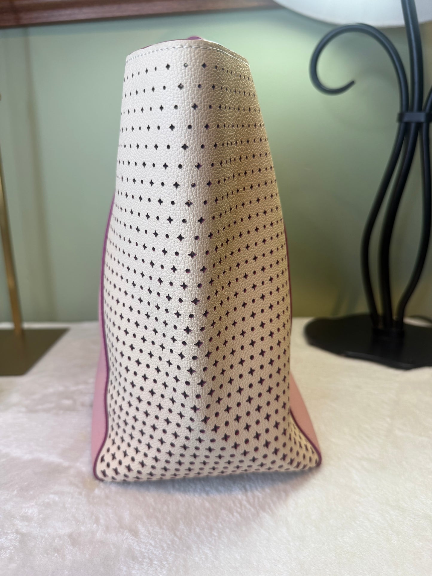 1910. Louis Vuitton Pink Perforated Lockme Cabas Tote