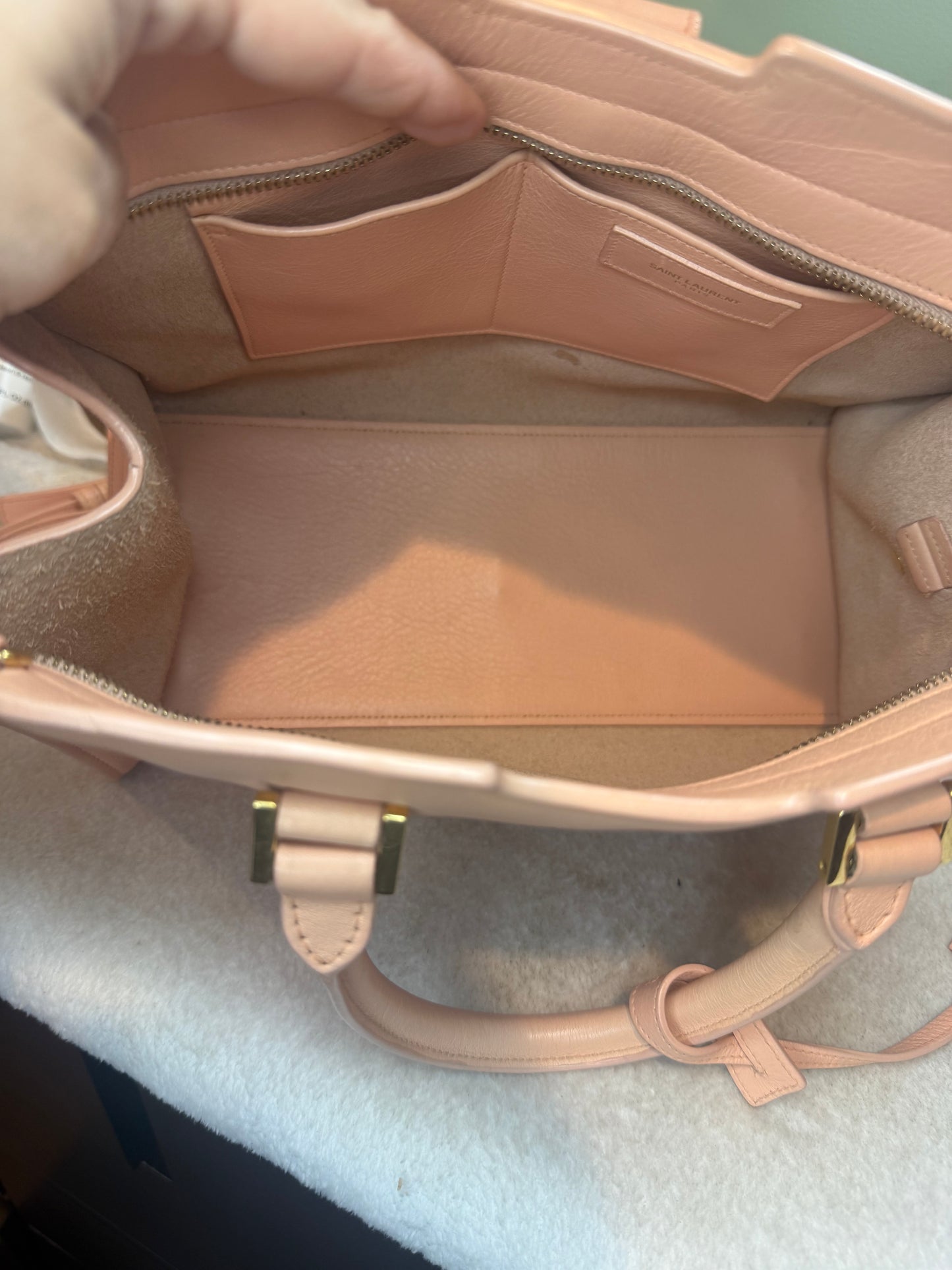 865. YSL Small Cabas Y-Ligne Tote in Pink/Peach leather