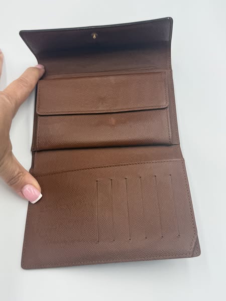 Louis Vuitton Passport Porte-Tresor Etui Wallet