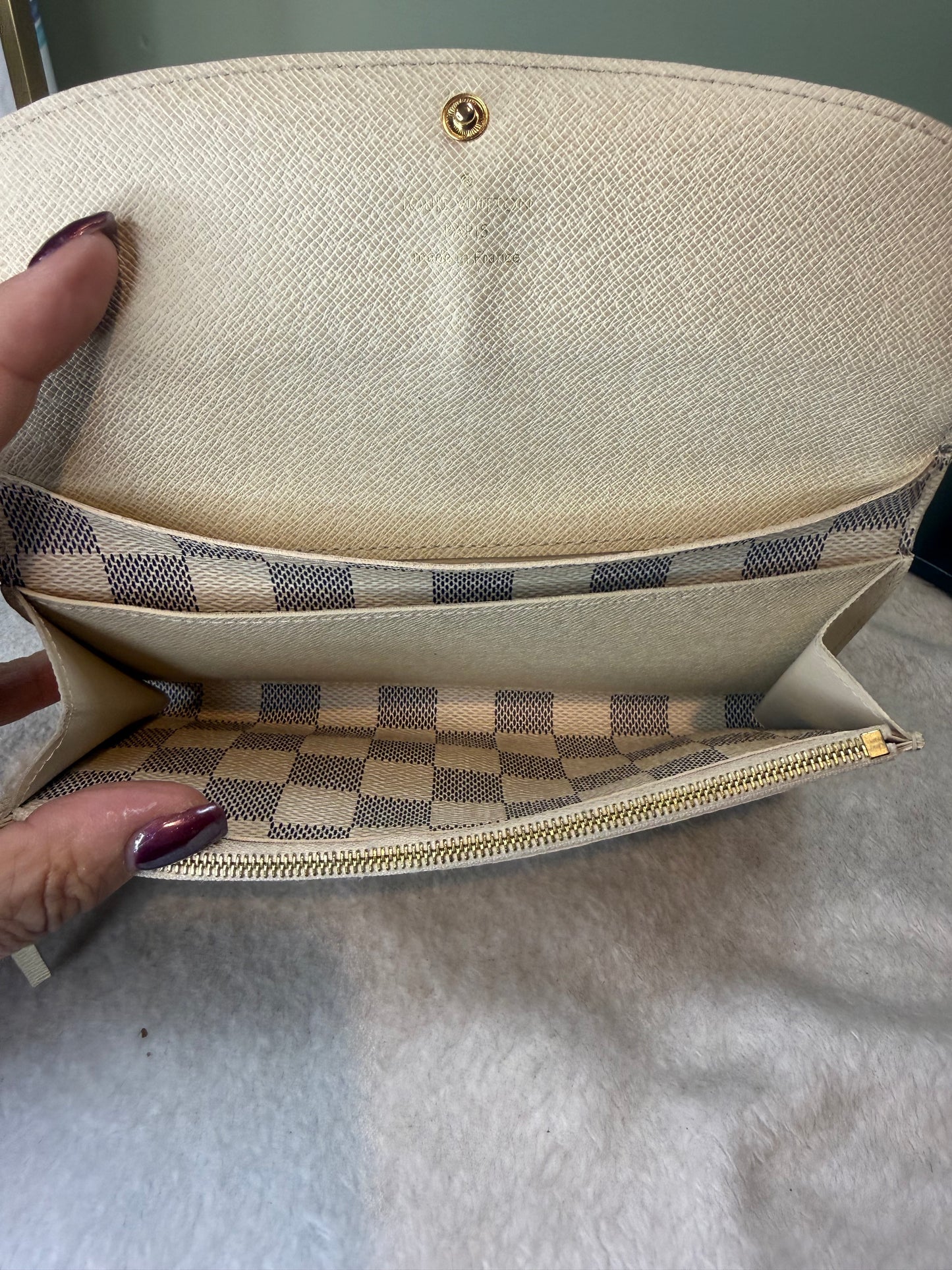 1290. Louis Vuitton Damier Azur Emilie Wallet