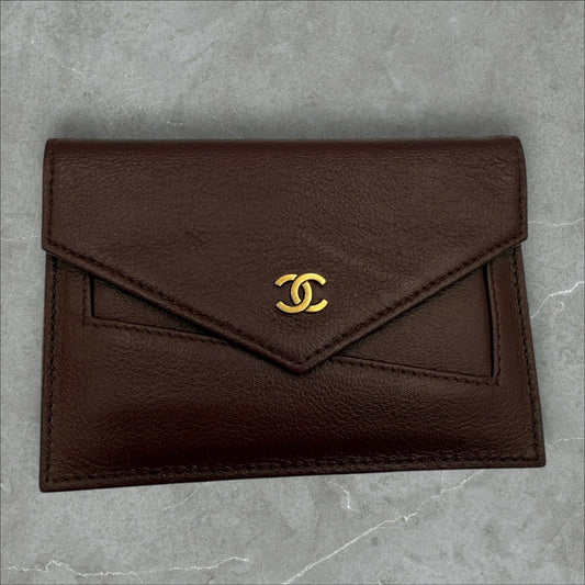 379. Chanel Coco Envelope Burgundy Card Case