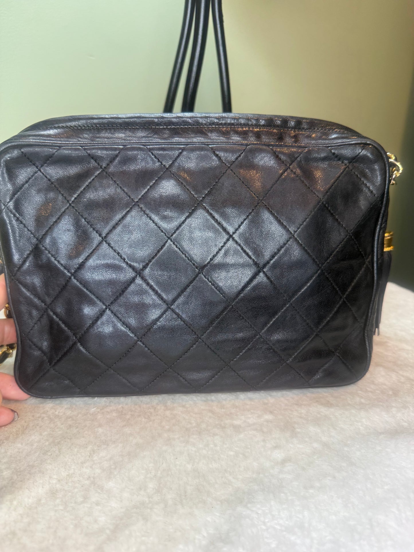 1355. Chanel Black Lambskin Camera Bag ( Series 0 1986-88)