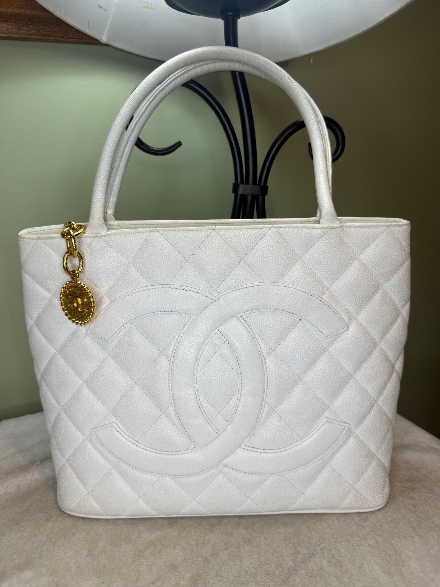 1520. Chanel White Caviar Medallion Gold Tote