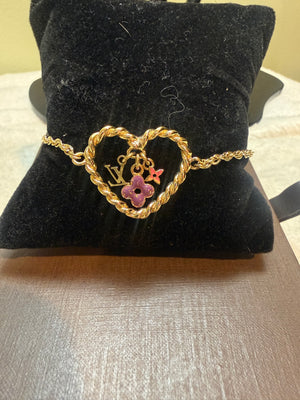 1625. Louis Vuitton Sweet Monogram In My Heart Bracelet