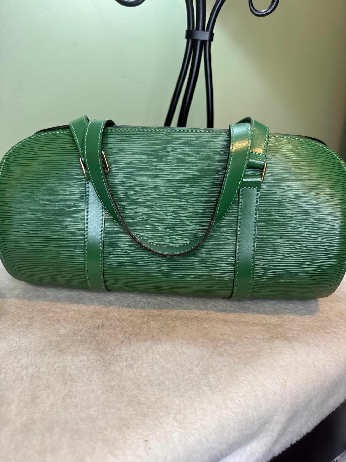 1201. Louis Vuitton Green Epi Soufflot Handbag