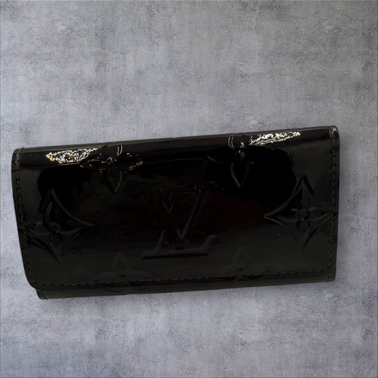 Louis Vuitton Amarante Vernis Key Holder