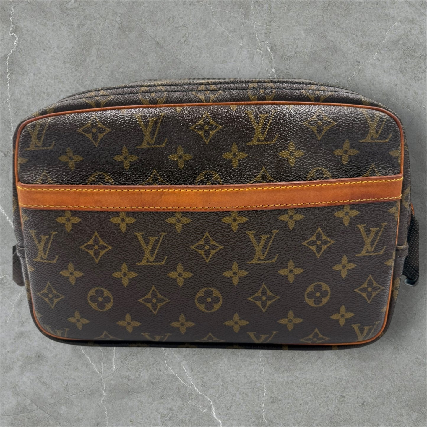 299. Louis Vuitton Monogram Reporter MM Unisex Bag
