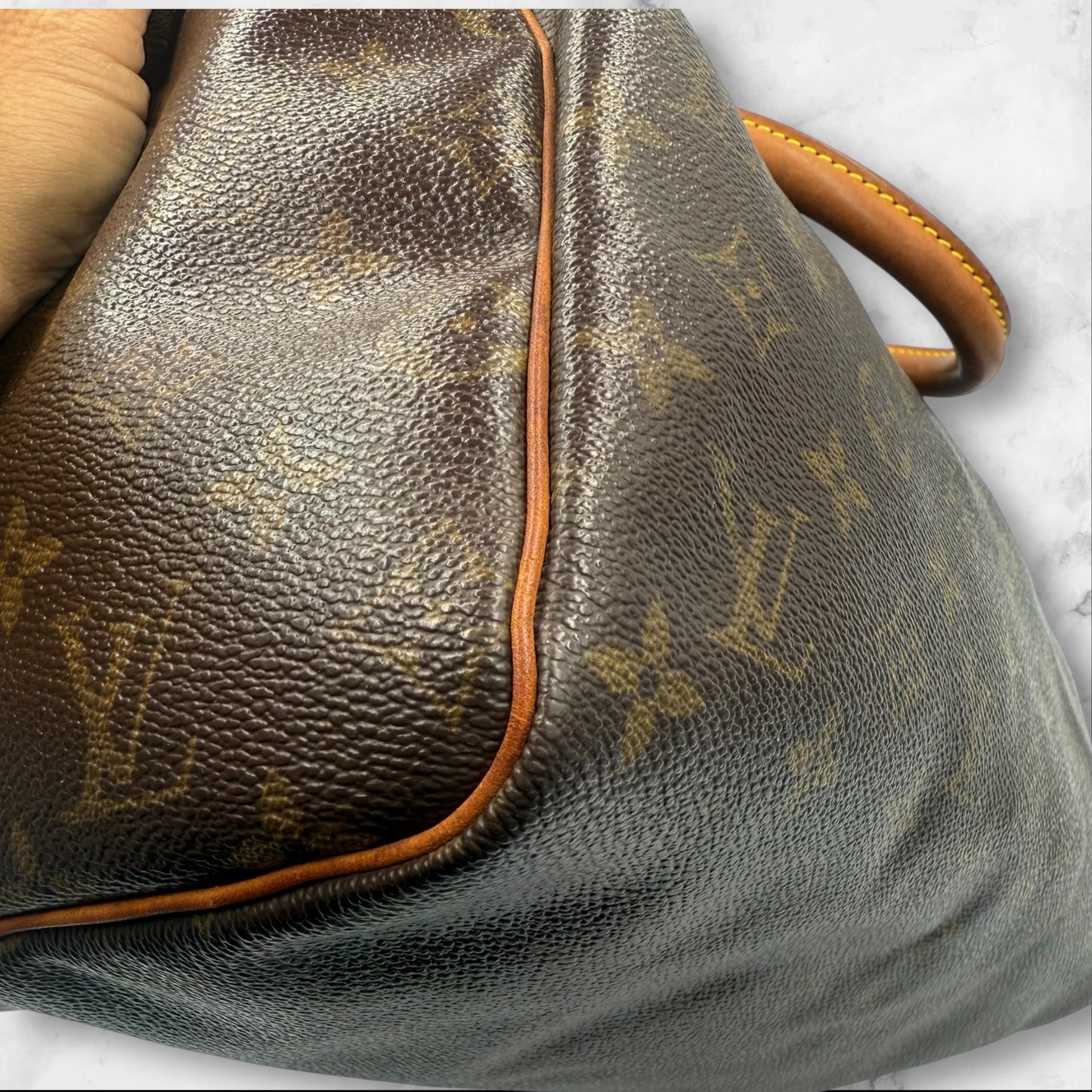 Louis Vuitton Speedy 30