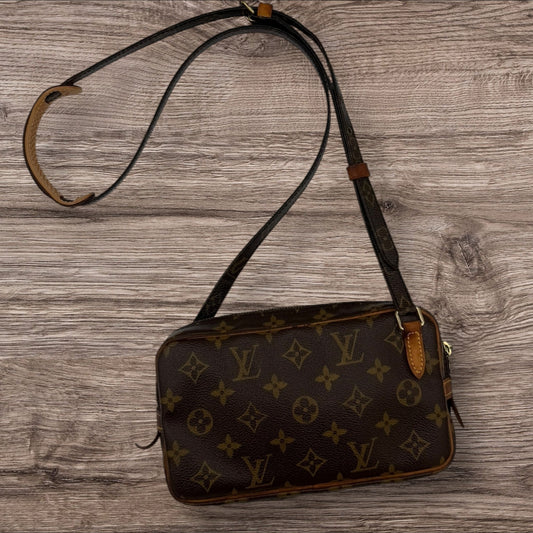 Louis Vuitton Monogram Crossbody with adjustable Strap