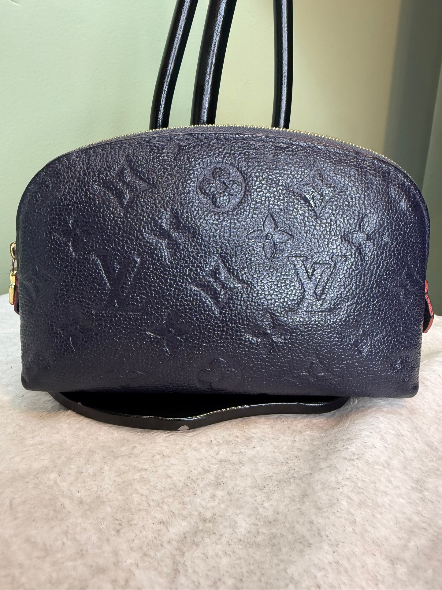 1326. Louis Vuitton Navy Empriente Cosmetic Pouch