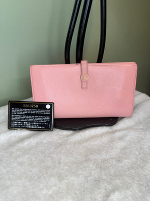 1558. Chanel Light Pink Coco Button French Wallet