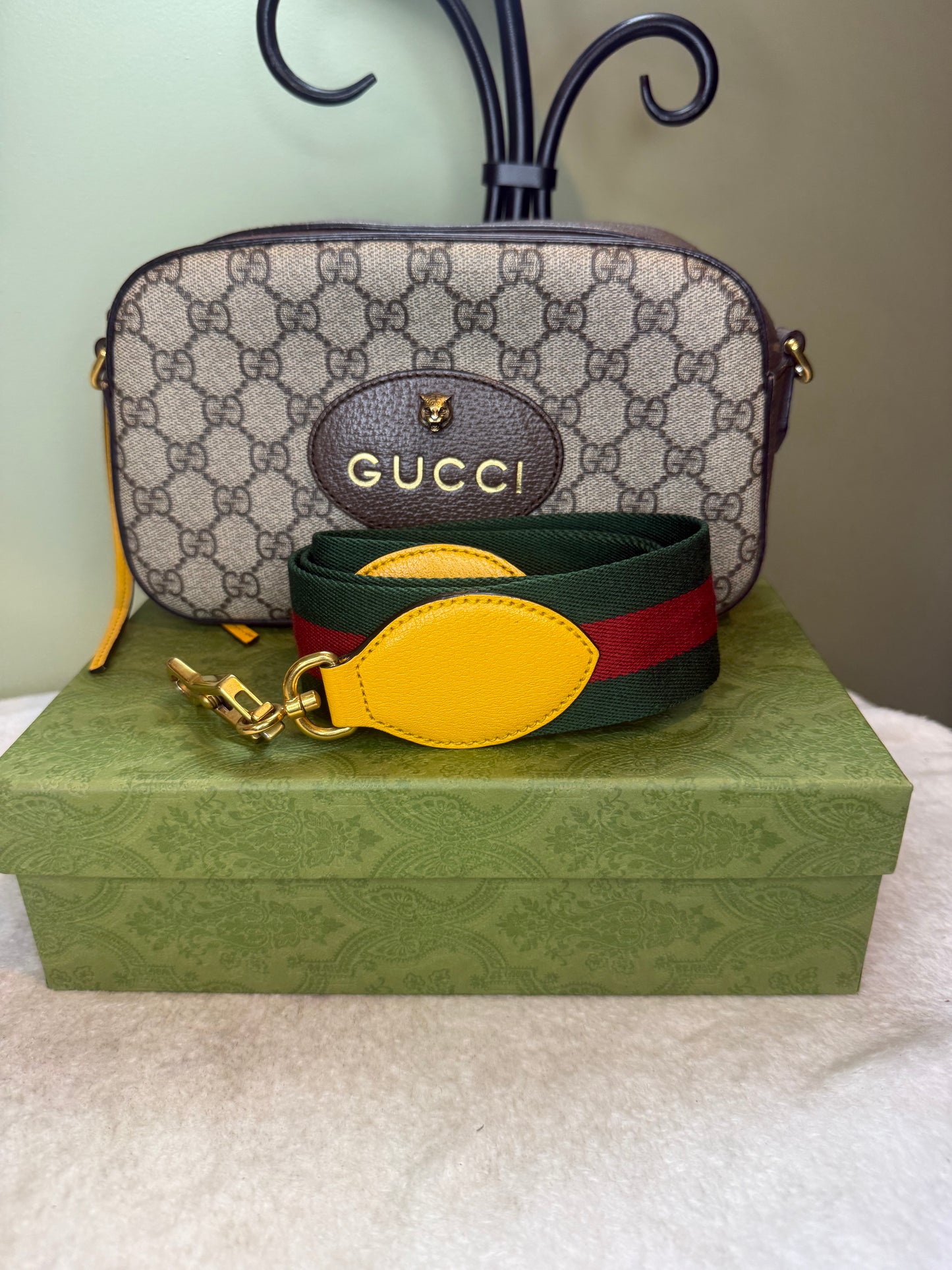 1494. Gucci Neo Vintage Camera Bag