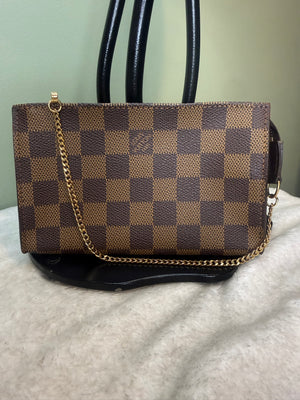 1454. Louis Vuitton Damier Ebene Bucket Pouch