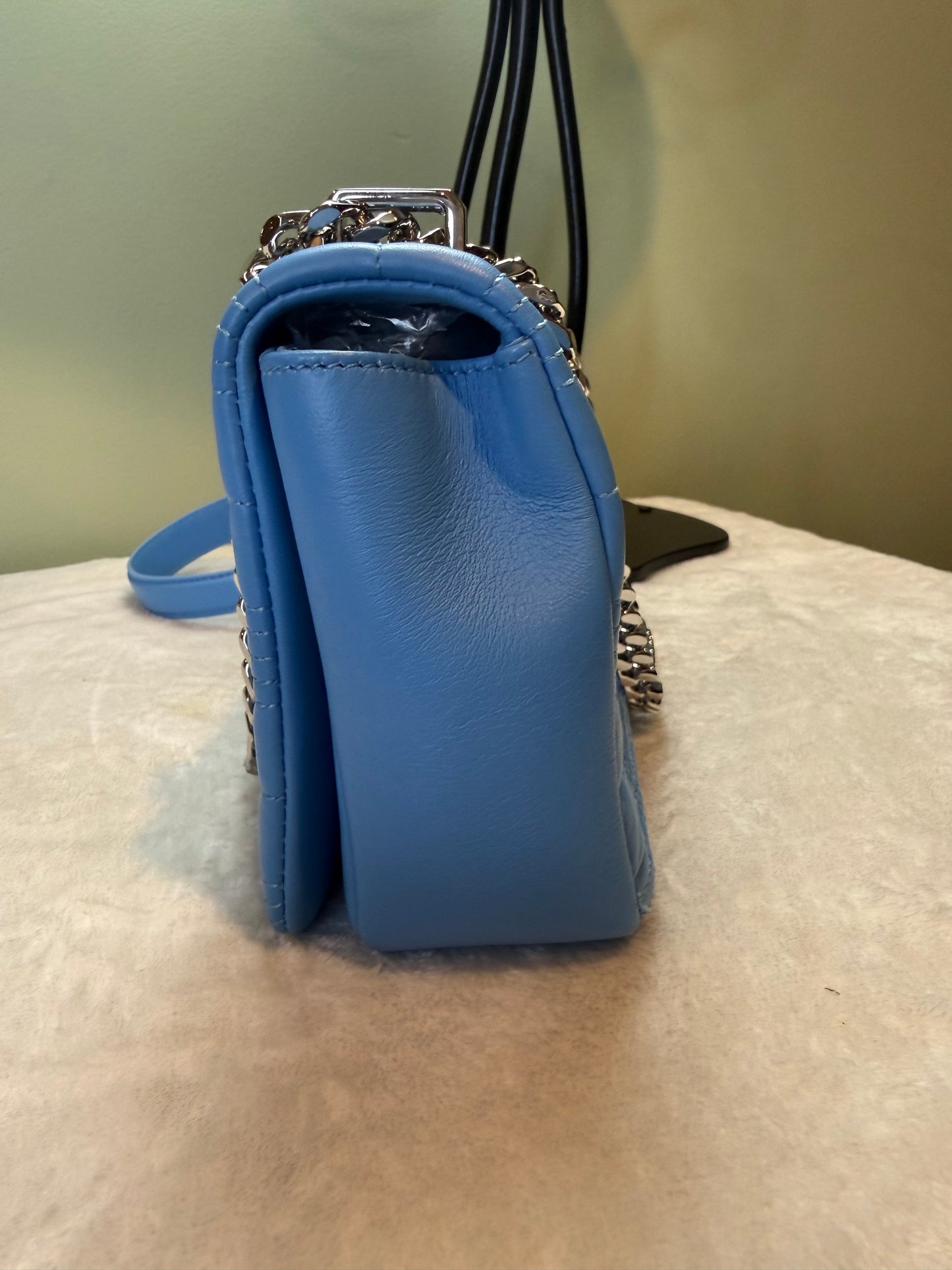 1853. Burberry Blue Small Lola Shoulder bag