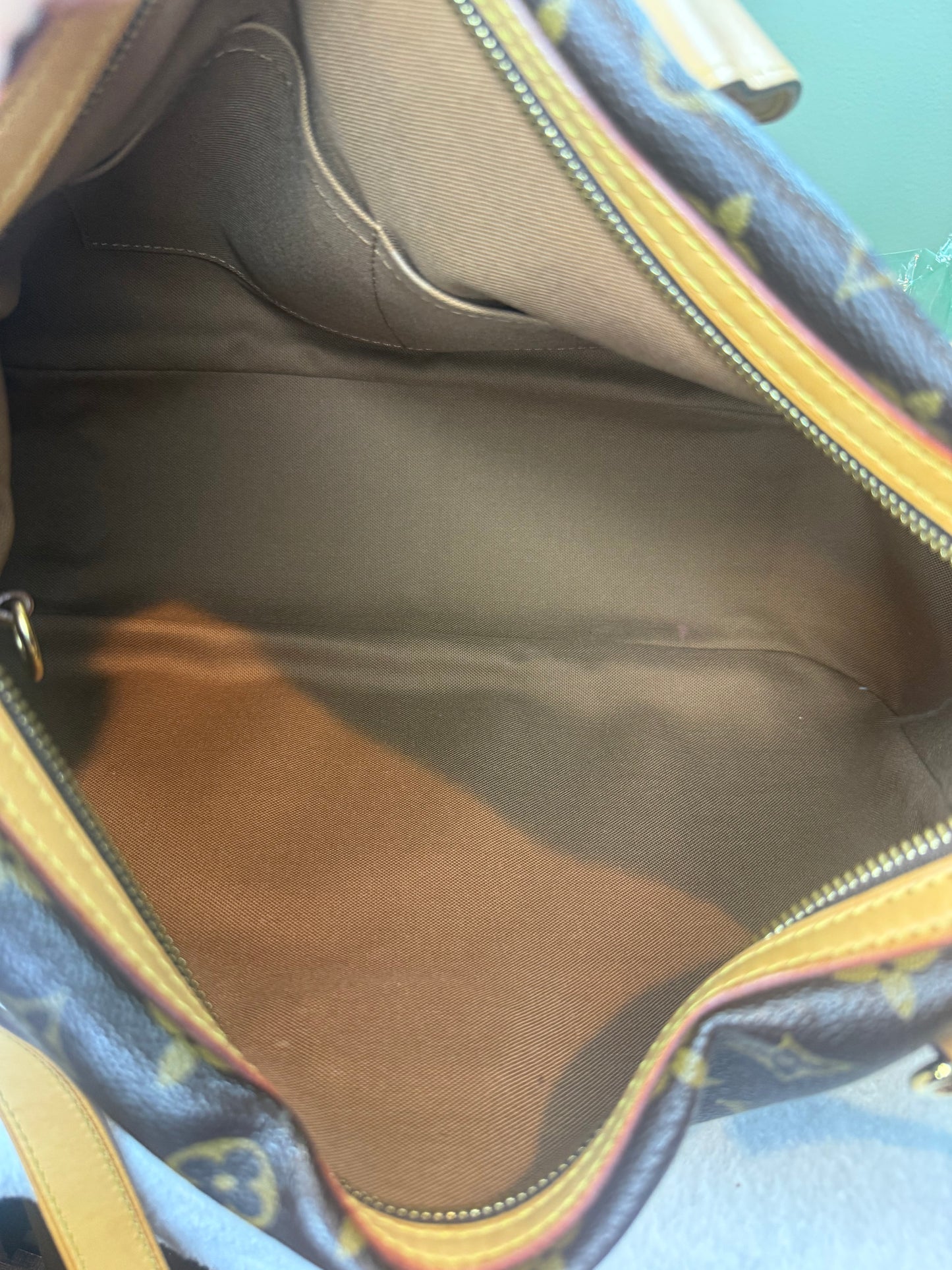 1343. Louis Vuitton Monogram Stressa PM
