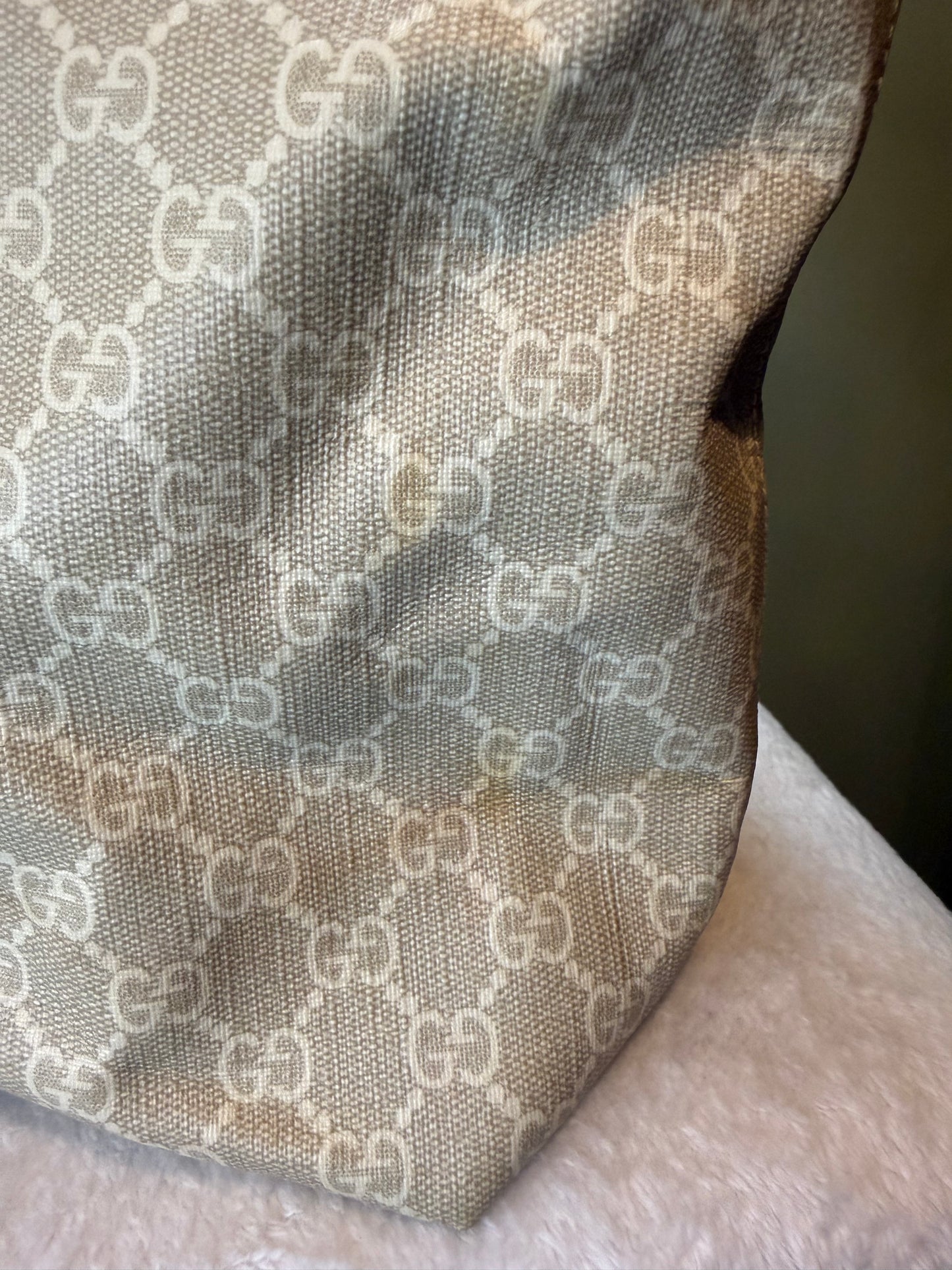 1297. Gucci Ophidia Large Beige and White GG Canvas Tote