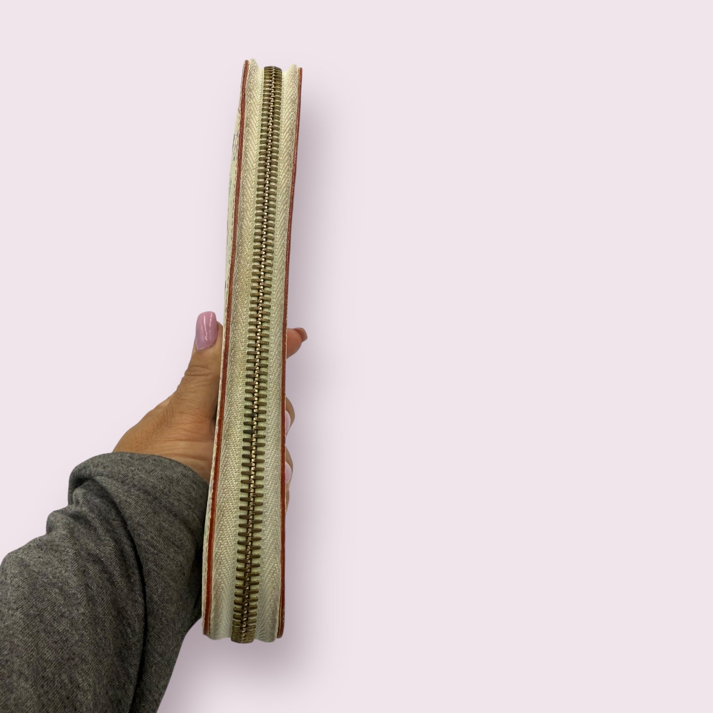 Louis Vuitton White Multicolor Zippy Wallet