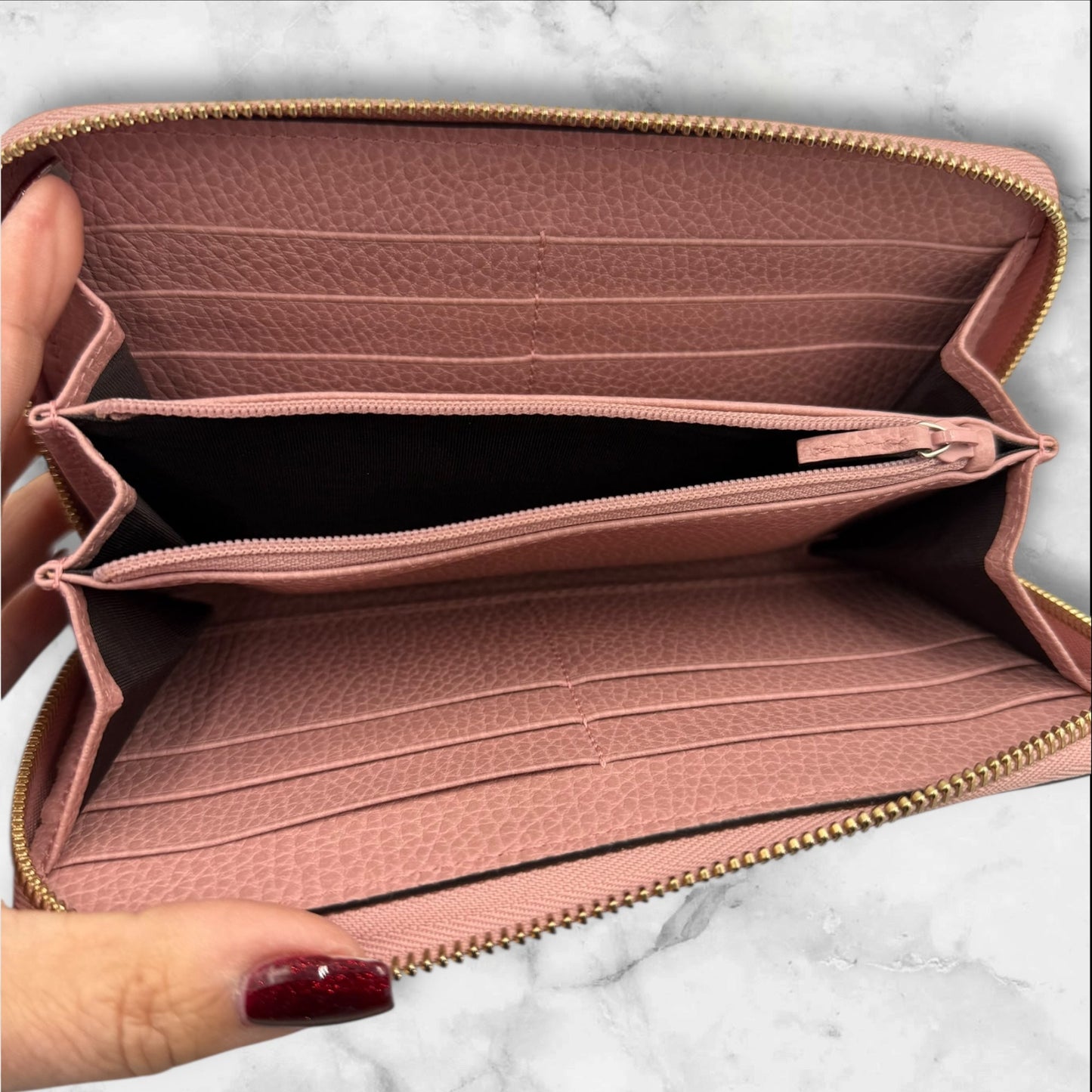 266. Gucci Petit Marmont Leather Light pink Long zippy wallet