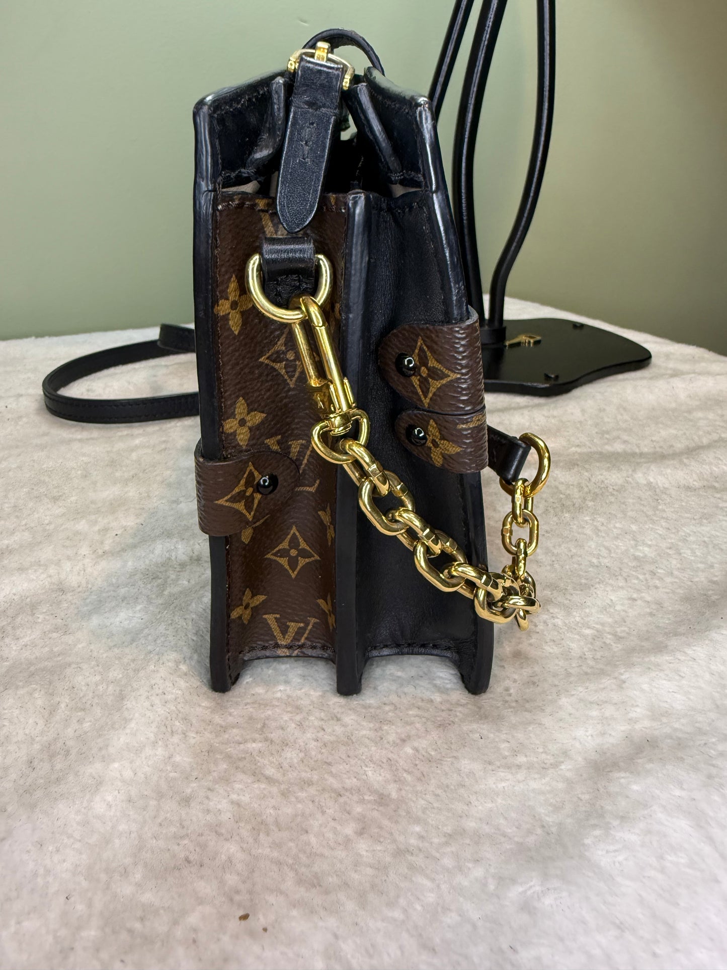 1354. Louis Vuitton Soft Trunk Reverse Monogram Bag
