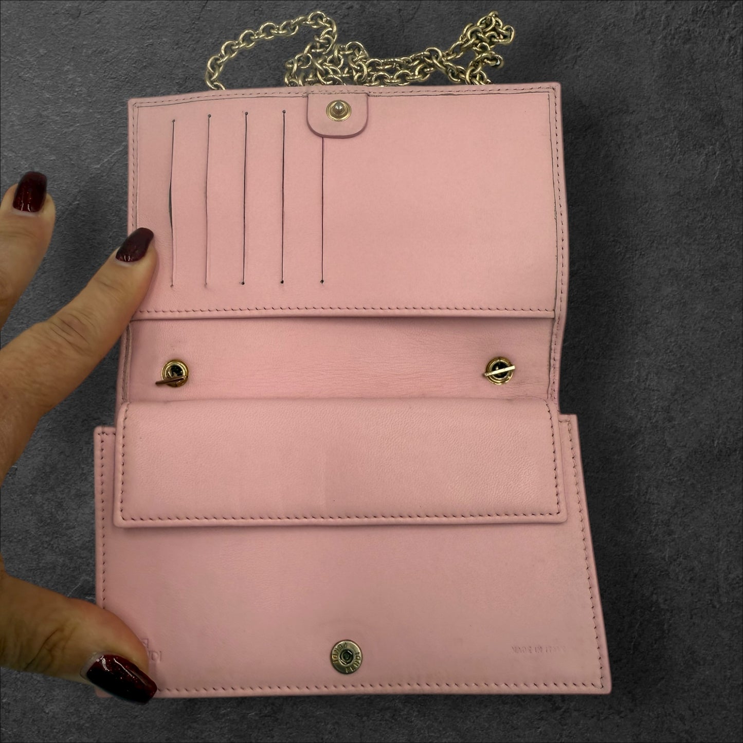 269. Fendi Pink Leather Wallet on Chain Shoulder Bag