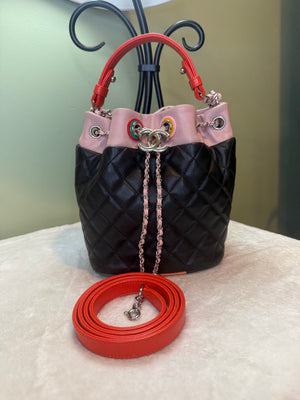 1874. Chanel Paris-Cuba Black Quilted Lambskin Bucket Bag  ( Series 25 -2018)
