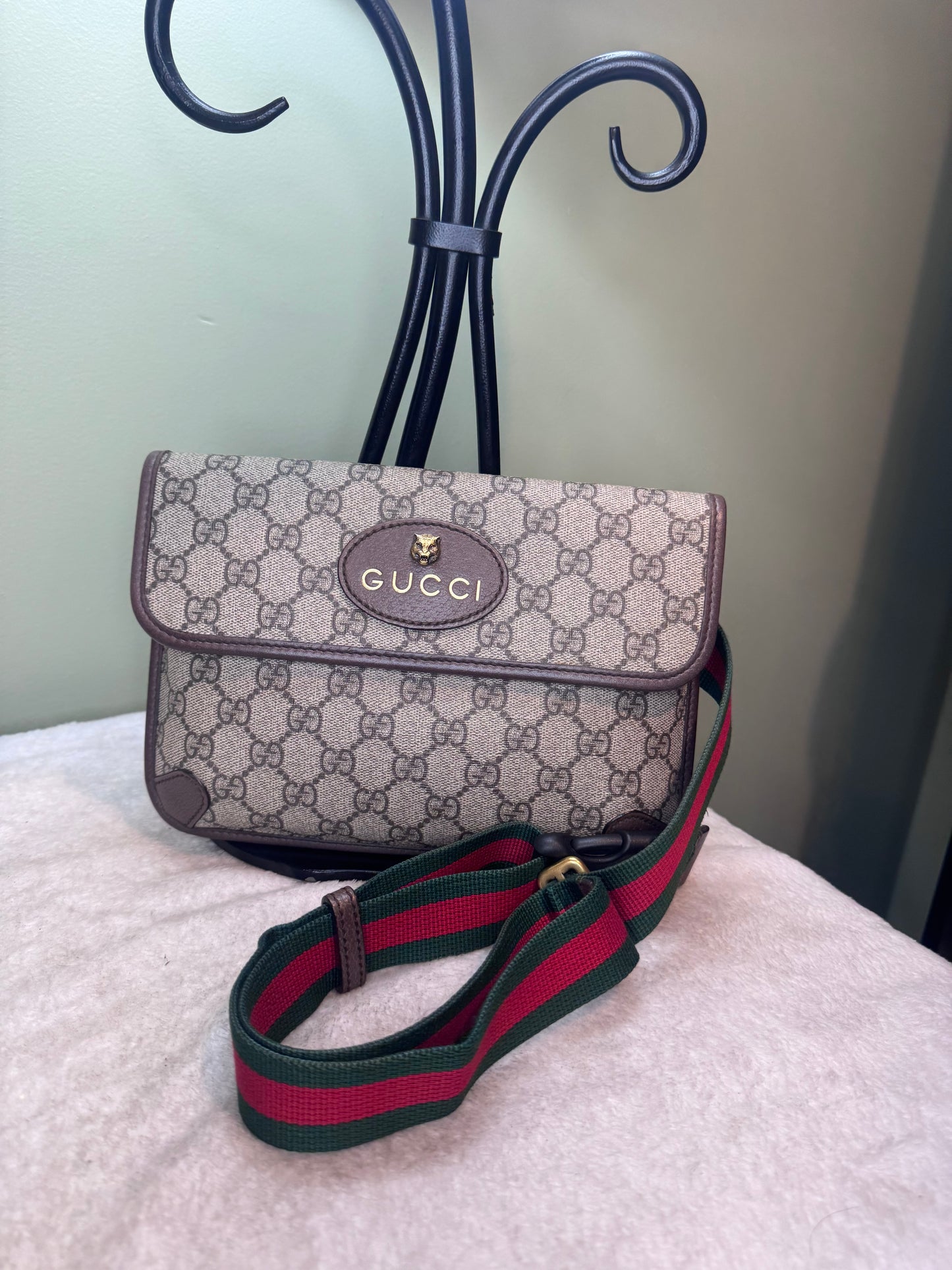 1368. Gucci Neo Vintage Belt Bag