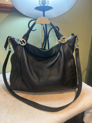 1622. Gucci Black Pebbled Leather Miss GG Handbag