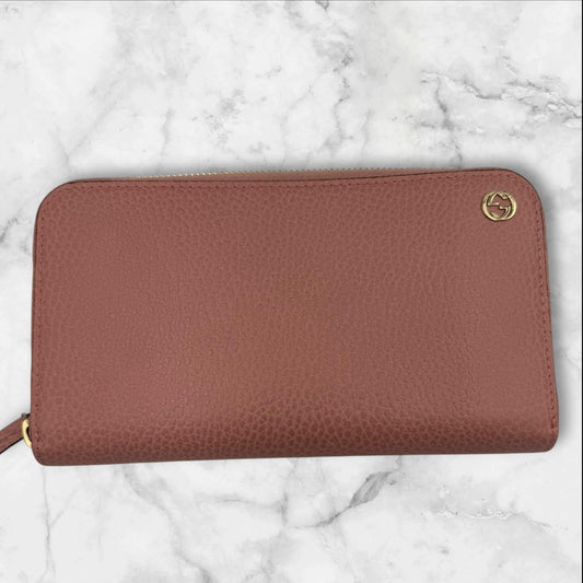 266. Gucci Petit Marmont Leather Light pink Long zippy wallet