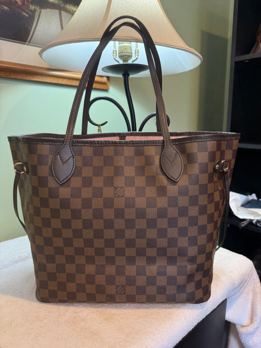523. Louis Vuitton Damier Ebene Neverfull MM with Rose Ballerine interior