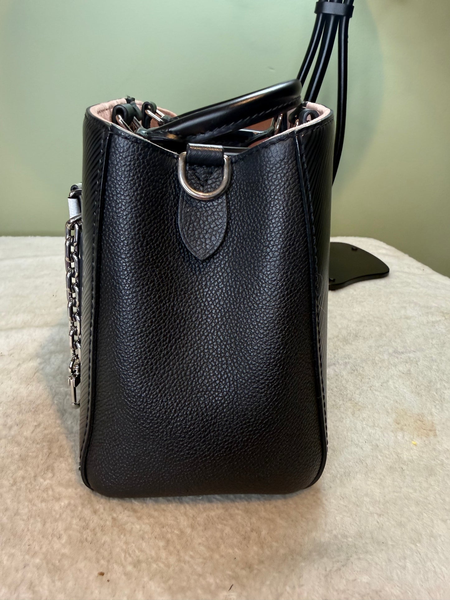 1510. Louis Vuitton Marelle Tote BB in Black Epi with Pink