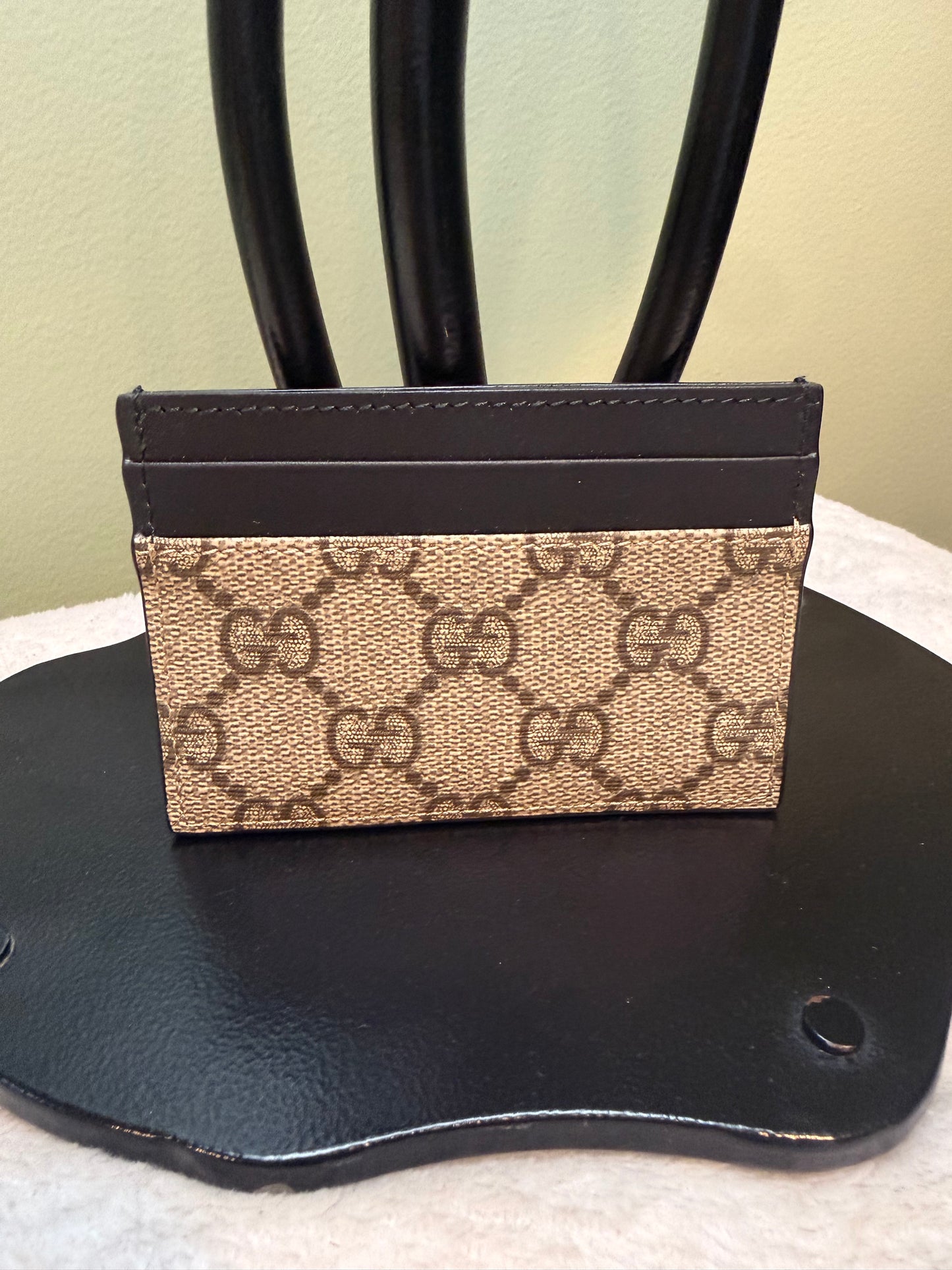 1507. Gucci GG Card Holder with Black Leather